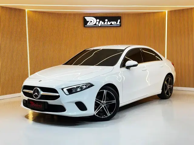 Carro Mercedes-Benz A 200 2019 1.3 CGI GASOLINA ADVANCE SEDAN 7G-DCT