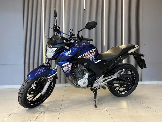 Moto Honda CB 250F Twister 2022 250F (ABS)