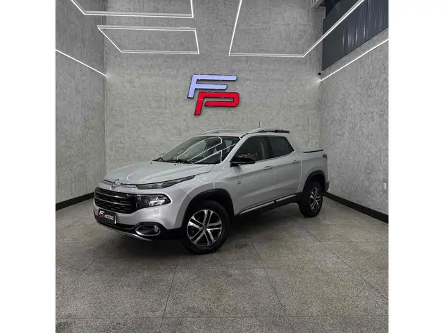 Carro Fiat Toro 2017 Volcano 2.0 diesel AT9 4x4