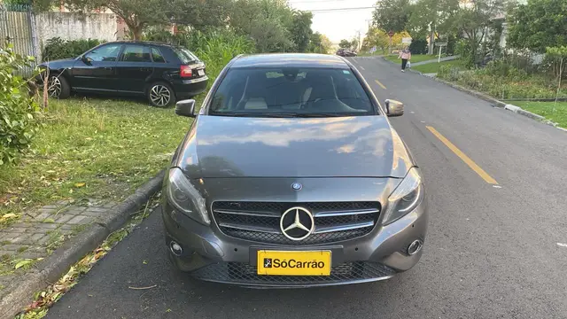 Carro Mercedes-Benz Classe A  2014 200 Style 1.6 DCT Turbo