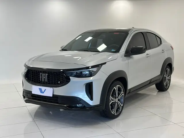 Carro Fiat Fastback 2025 Impetus