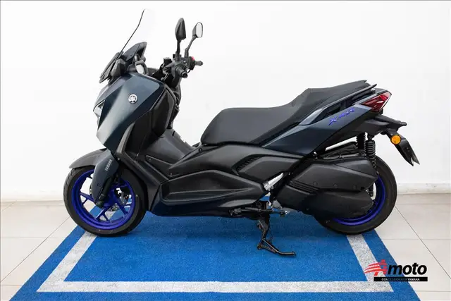 Moto Yamaha XMax 2025 250 Connected