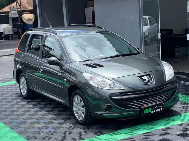 Carro Peugeot 207 SW 2010 XR S 1.4 8V (flex)