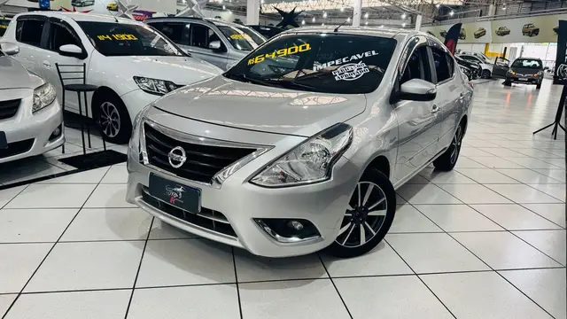Carro Nissan Versa 2018 1.6 16V SL FlexStart (Flex)