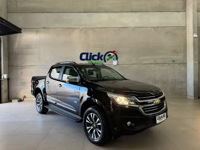 Carro Chevrolet S10 Cabine Dupla 2018 S10 2.5 ECOTEC SIDI LTZ 4WD (Cabine Dupla) (Aut)