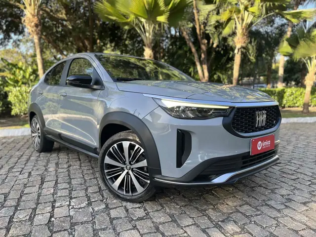 Carro Fiat Fastback 2024 Audace
