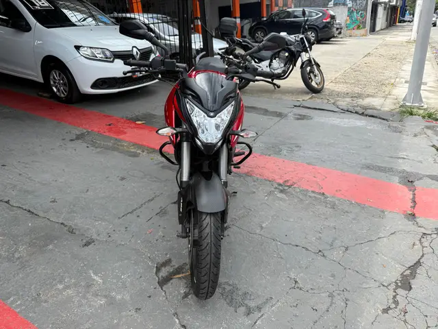 Moto Bajaj Dominar 160 2025 160 cc
