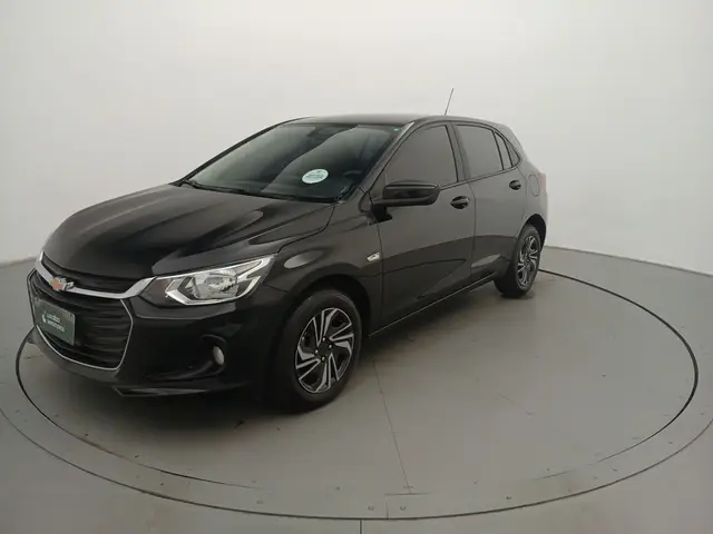 Carro Chevrolet Onix Plus 2024 LT 1.0
