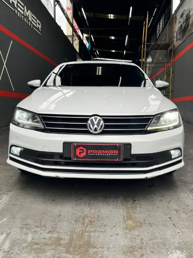 Carro Volkswagen Jetta 2017 2.0 TSI Highline Tiptronic
