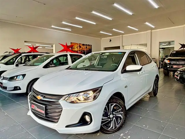Carro Chevrolet Onix Plus 2025 LT 1.0