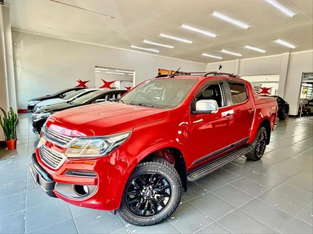 Carro Chevrolet S10 Cabine Dupla 2017 S10 2.8 CTDI High Country 4WD (Cabine Dupla) (Aut)