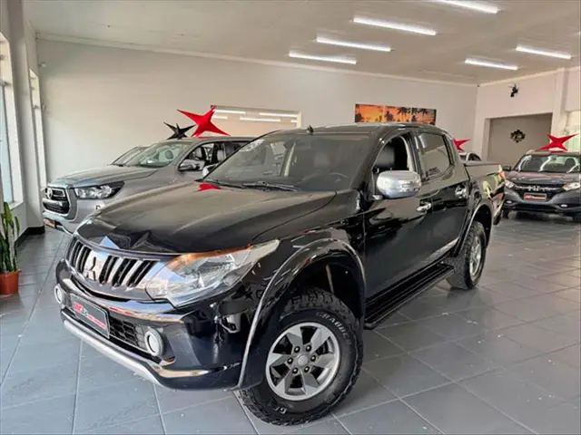 Carro Mitsubishi L200 Triton Sport 2019 Sport 2.4 DID-H HPE 4WD (Aut)