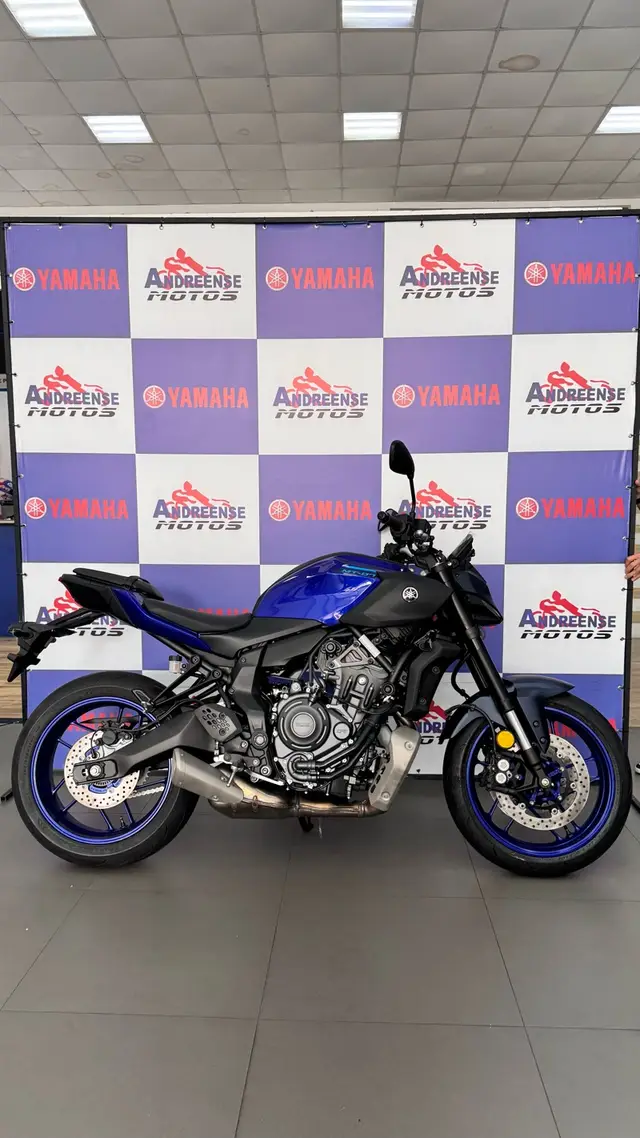 Moto Yamaha MT-07 2026 Connected