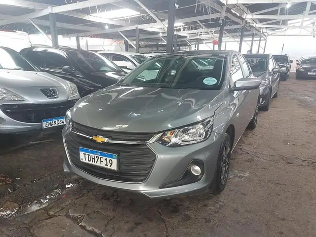 Carro Chevrolet Onix Plus 2025 LT 1.0