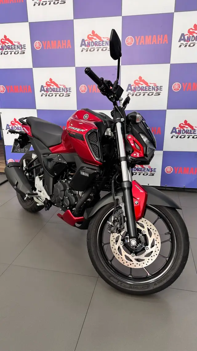 Moto Yamaha Fazer FZ15 2026 Connected