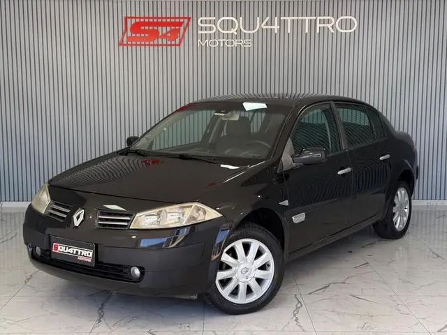 Carro Renault Megane Sedan 2011 Mégane Sedan Dynamique 2.0 16V (aut)