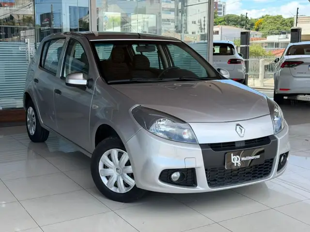 Carro Renault Sandero 2014 Expression 1.0 16V (flex)