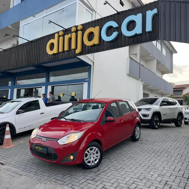 Carro Ford Fiesta Hatch 2014 1.6