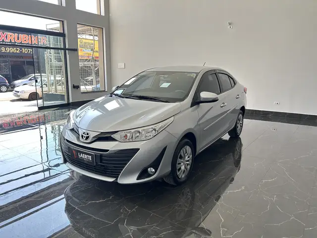 Carro Toyota Yaris Sedan 2020 1.5 XL CVT (Flex)