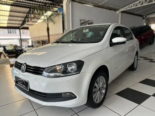 Carro Volkswagen Voyage 2015 1.0 TEC Comfortline (Flex)