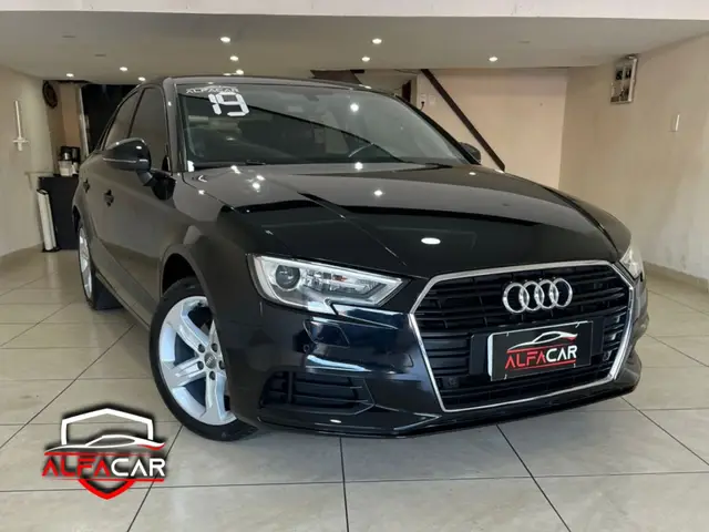 Carro Audi A3 2019 1.4 Prestige Tiptronic (Flex)
