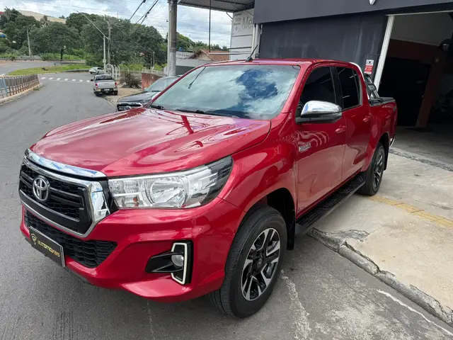 Carro Toyota Hilux Cabine Dupla 2018 Hilux 2.8 TDI SRV CD 4x4 (Aut)