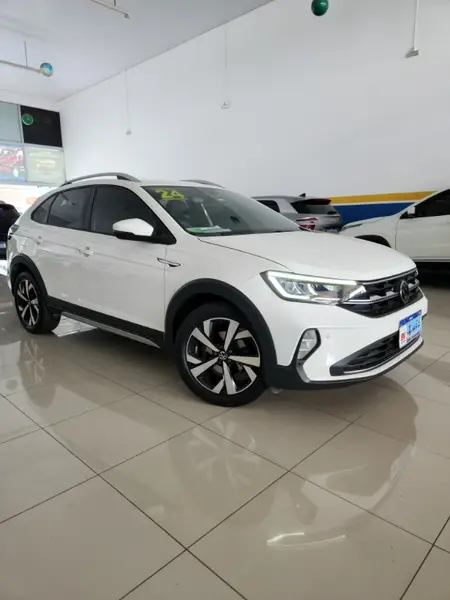 Carro Volkswagen Nivus 2024 Highline 200 TSI
