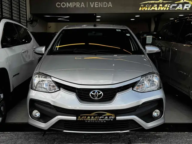 Carro Toyota Etios 2018 XLS 1.5 (Aut) (Flex)