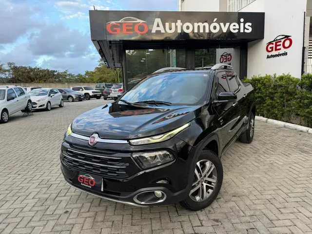 Carro Fiat Toro 2018 Volcano 2.0 diesel AT9 4x4
