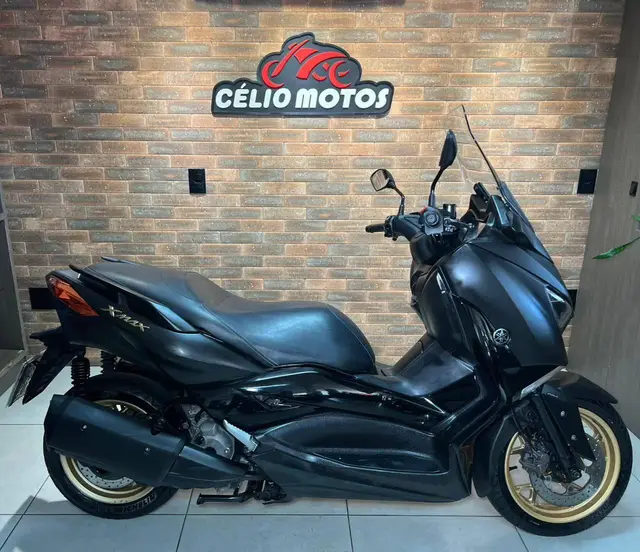 Moto Yamaha XMax 2021 250 (ABS)