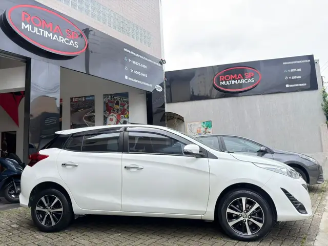 Carro Toyota Yaris 2019 1.5 XLS CVT (Flex)