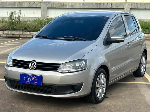 Carro Volkswagen Fox 2012 1.0 VHT (Flex) 4p
