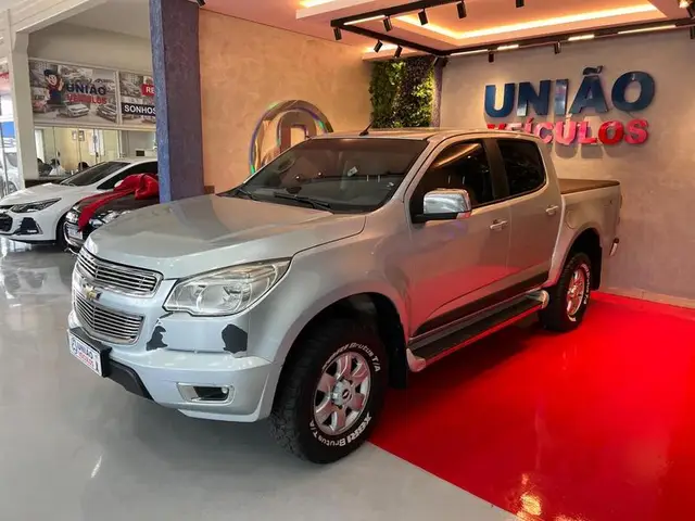 Carro Chevrolet S10 Cabine Dupla 2013 S10 2.8 CTDI LT 4WD (Cabine Dupla)