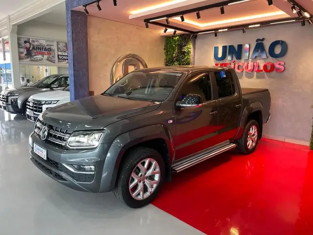 Carro Volkswagen Amarok 2023 Highline 3.0 CD 4x4 TDi (Aut)