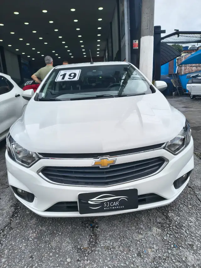 Carro Chevrolet Onix 2019 1.4 LTZ SPE/4