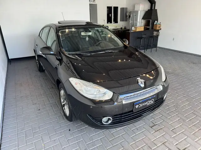 Carro Renault Fluence 2013 2.0 16V Dynamique (Flex)