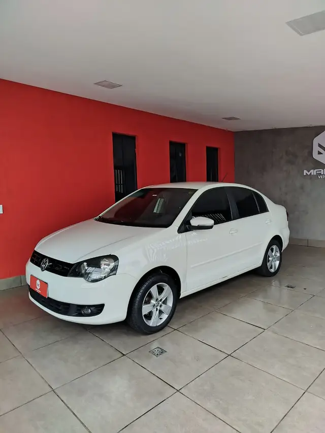 Carro Volkswagen Polo 2014 Hatch 1.6 VHT Total Flex