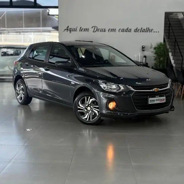 Carro Chevrolet Onix 2024 LT 1.0