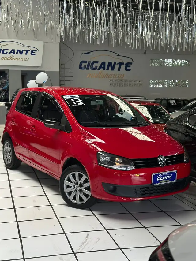 Carro Volkswagen Fox 2013 1.0 TEC (Flex) 2p