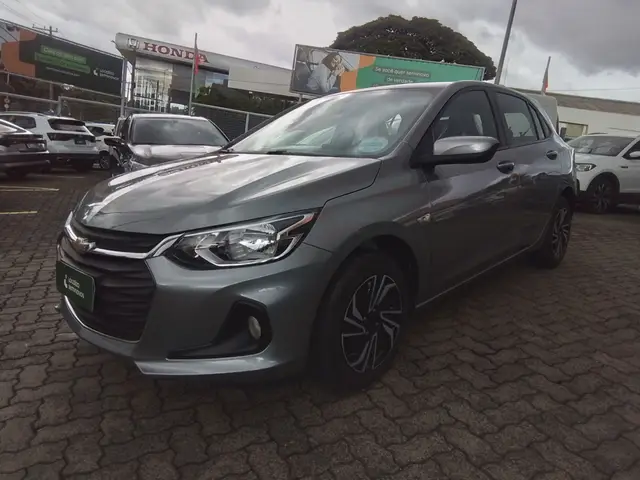 Carro Chevrolet Onix Plus 2025 LT 1.0