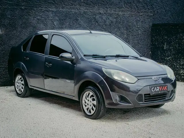 Carro Ford New Fiesta Sedan 2011 SE 1.6 (Flex)