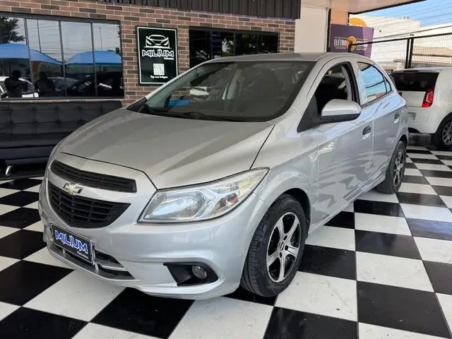 Carro Chevrolet Onix 2018 1.0 Joy SPE/4