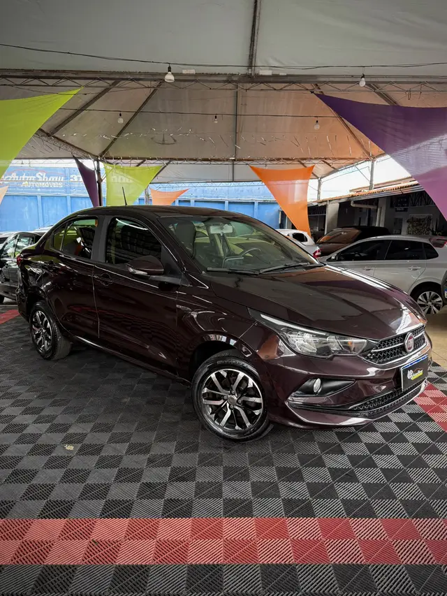 Carro Fiat Cronos 2019 1.3 Drive Firefly (Flex)