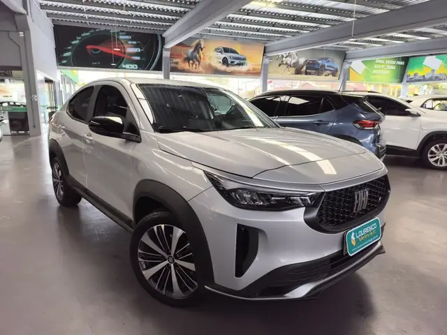 Carro Fiat Fastback 2024 Audace
