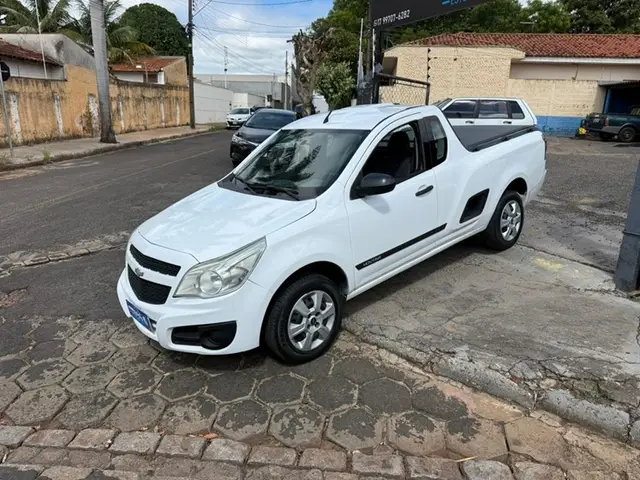 Carro Chevrolet Montana 2013 LS 1.4 (Flex)