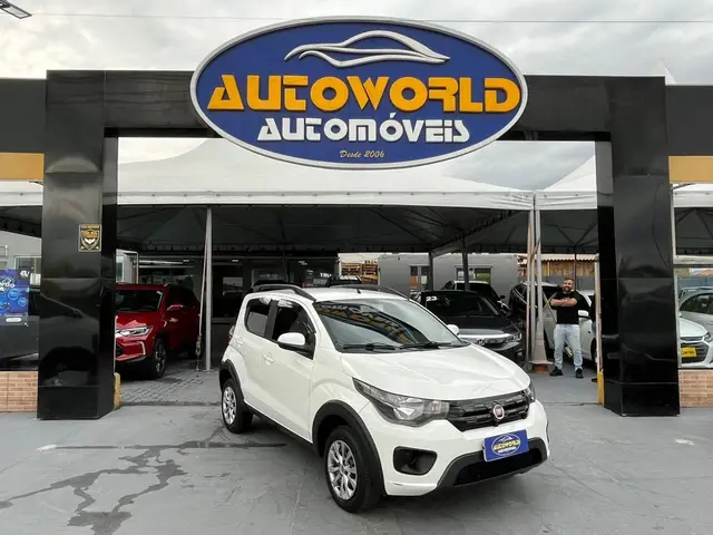 Carro Fiat Mobi 2017 FireFly Drive 1.0 (Flex)