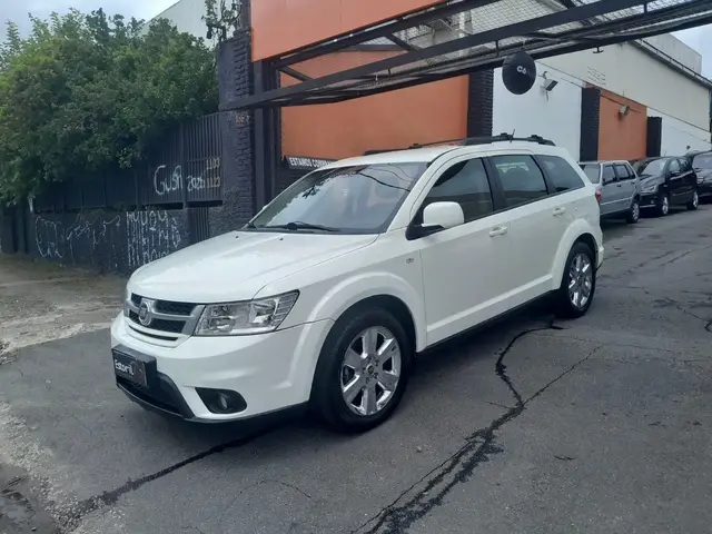 Carro Fiat Freemont 2013 2.4 16V Precision (Aut)