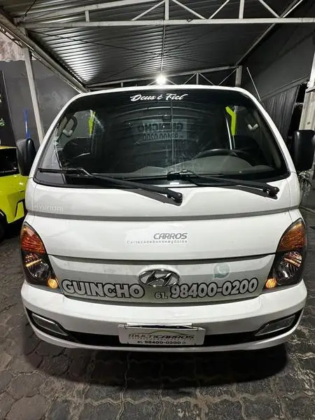 Caminhão Hyundai HR 2014 2.5 CRDi HD Longo sem Caçamba