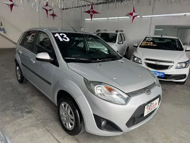 Carro Ford Fiesta Hatch 2013 1.6 (Flex)