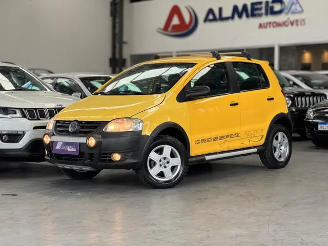 Carro Volkswagen CrossFox 2008 1.6 (Flex)